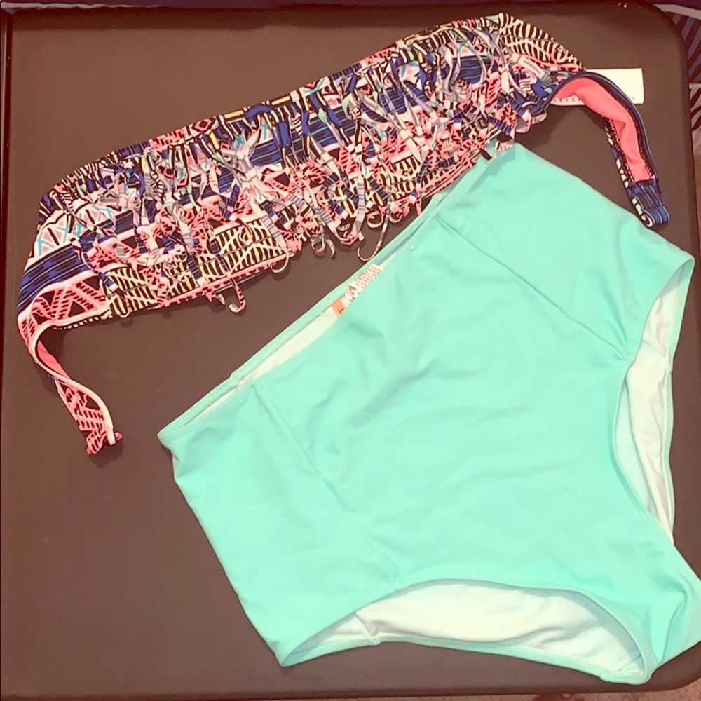 ✨5/$30 - Forever 21 Summertime Bikini